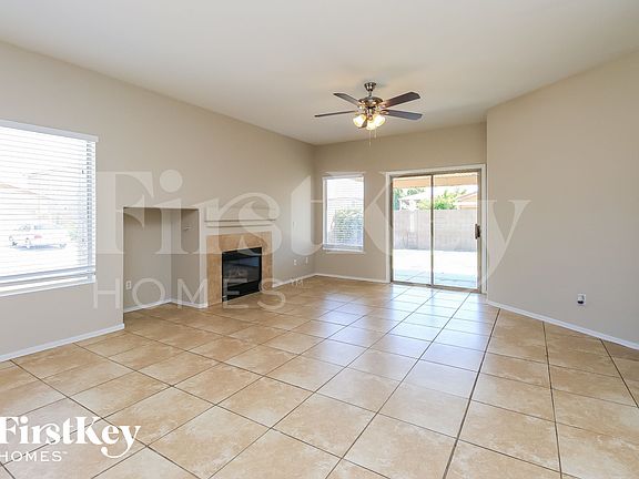 4th image of 645 E Red Rock Trl