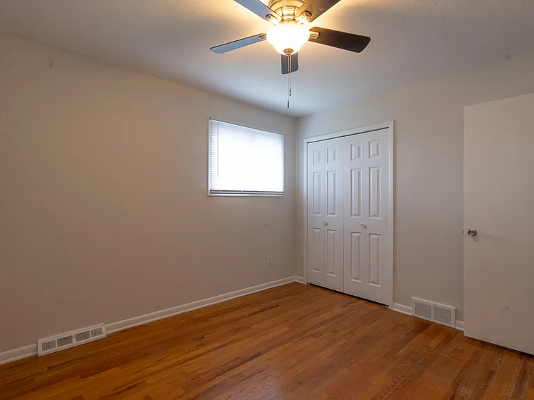 5970 Mayflower Ave — Photo 11