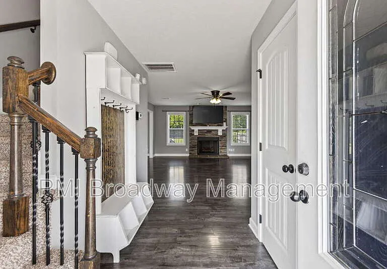 1259 Eagles View Dr — Photo 23