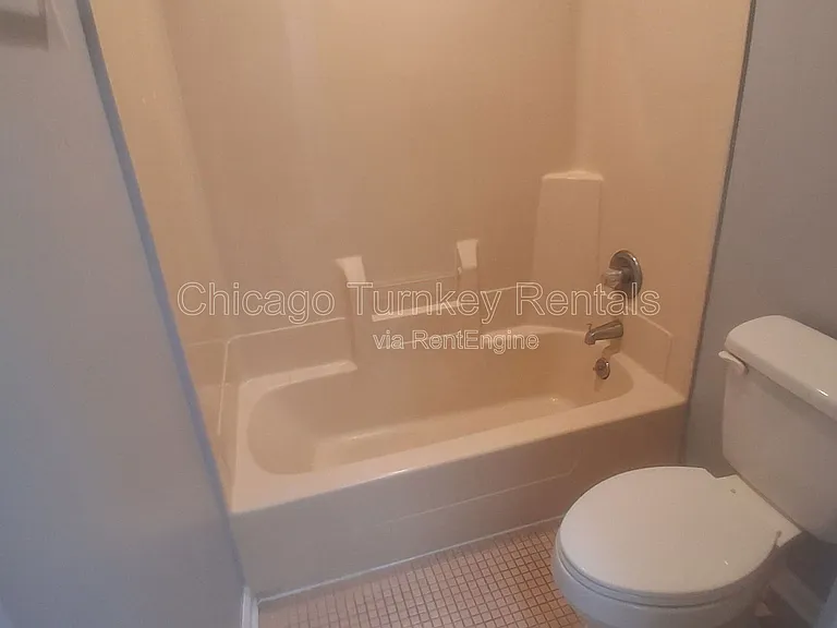 1204 E 166th Pl — Photo 22