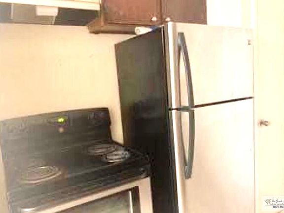 4th image of 1900 E Elizabeth St Unit 1013