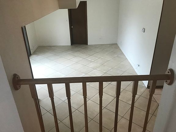 5th image of 2201 Westwood Dr