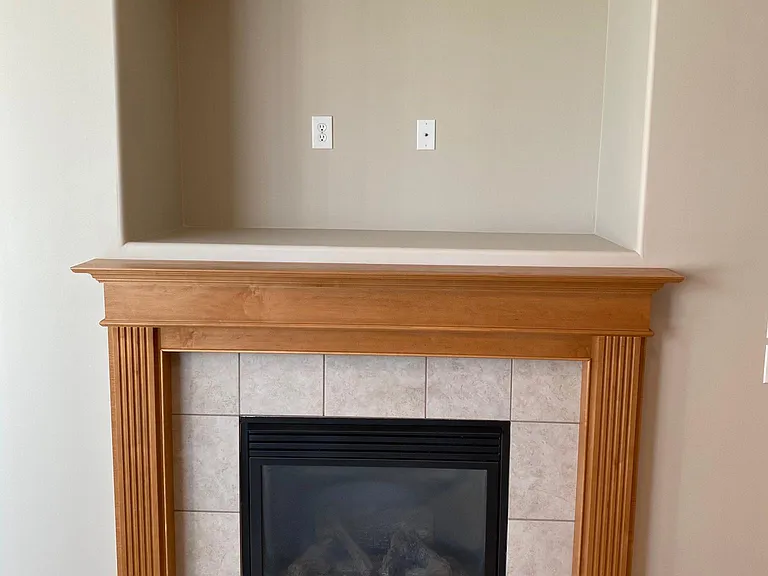 1140 York Dr — Photo 5