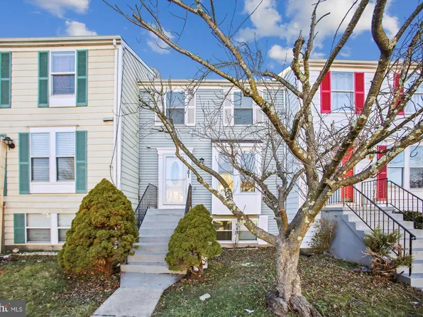 1361 David Ln, Frederick, MD 21703