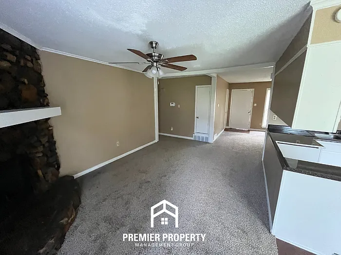 3210 Morningview Dr — Photo 5