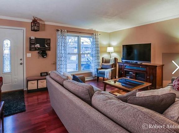 4th image of 1103 Sweet St NE