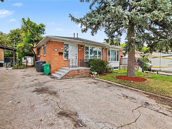 2nd image of 46 Northwood Dr