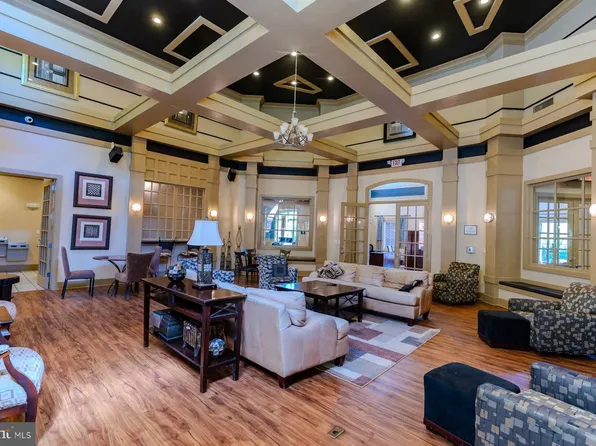 192 Yellowstone Dr APT 306, Charlottesville, VA 22903