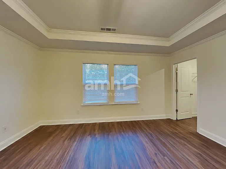 130 Marin Dr — Photo 14