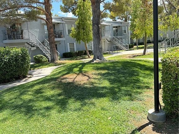 4th image of 3823 S Maryland Pkwy Unit C10