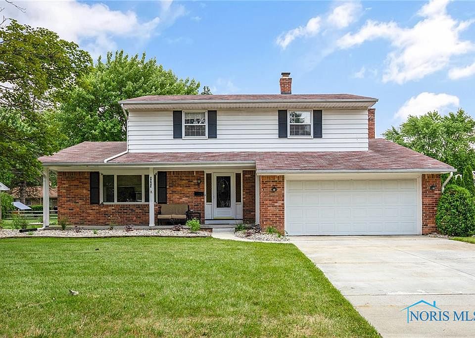 1st image of 3805 Oak Forest Dr