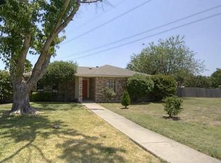 4522 Preston Trail Dr, Mesquite, TX 75150