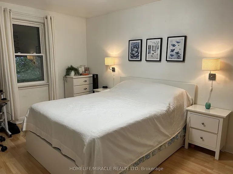 46 Inniswood Dr — Photo 8