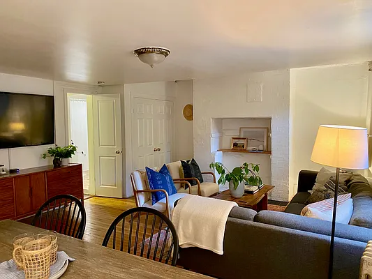 Rented by Corcoran | media 12