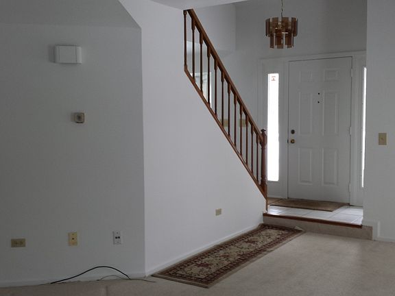 2nd image of 2457 Hunter Dr