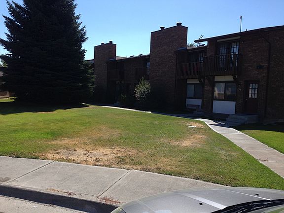 2nd image of 621 John Adams Ct APT 2