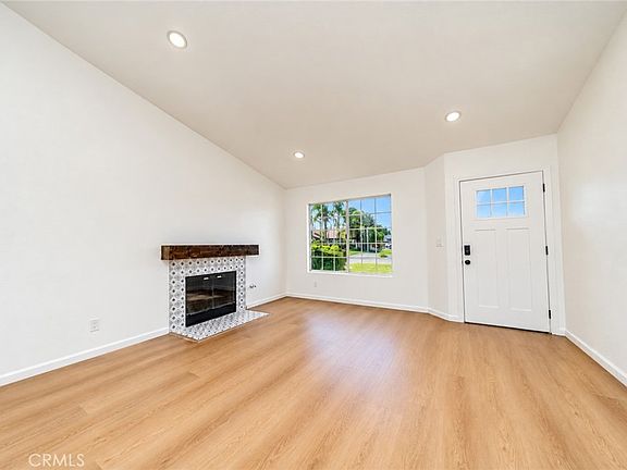 3rd image of 2882 Pleasant Ct