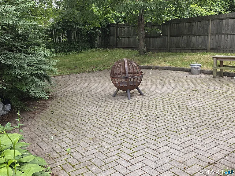 16 Tilley St #3 — Photo 13