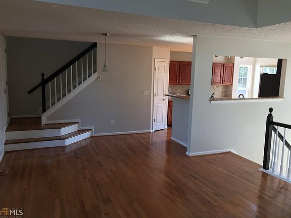 4th image of 2278 Goodwood Blvd SE
