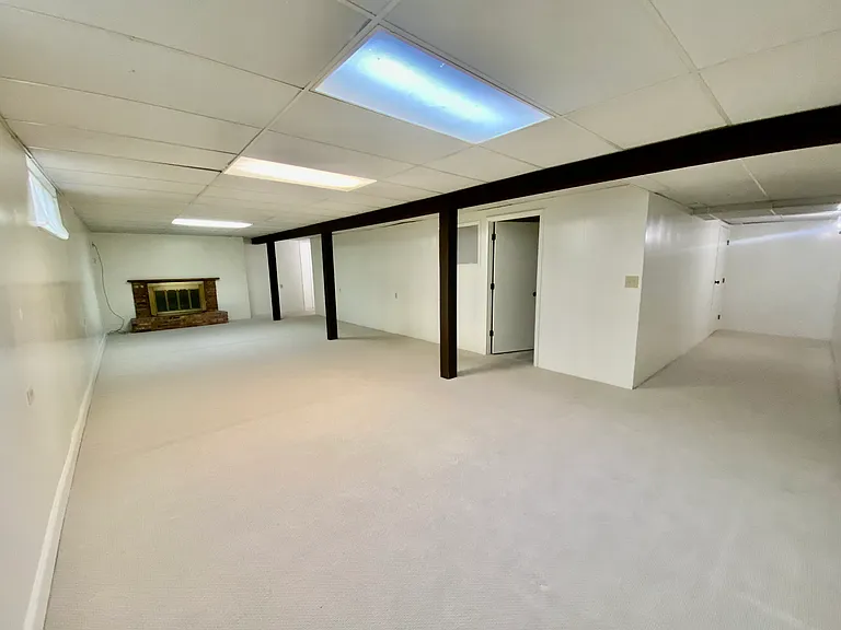 545 Schwarz Rd — Photo 19