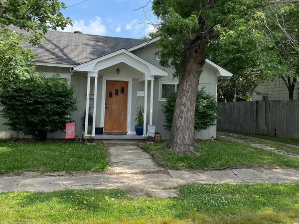 419 W Trusler St, Oakland City, IN 47660