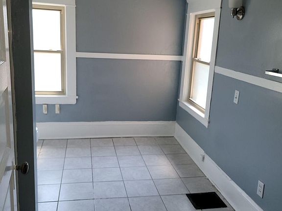 5th image of 17803 Clifton Blvd #17809