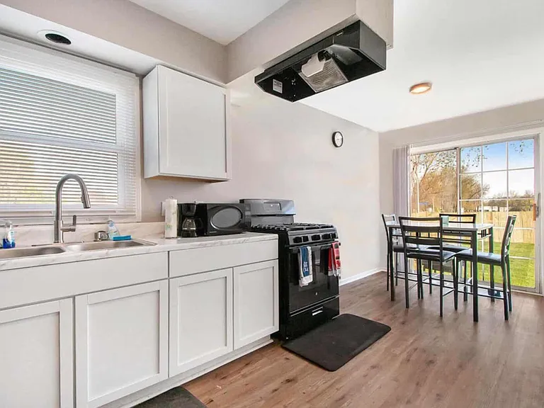 1007 33rd St SE #1007 — Photo 9