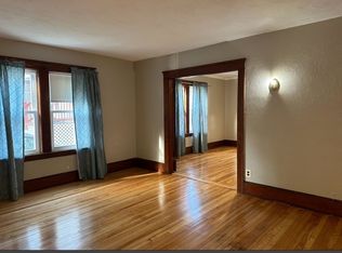 99 Eureka St, Worcester, MA 01603