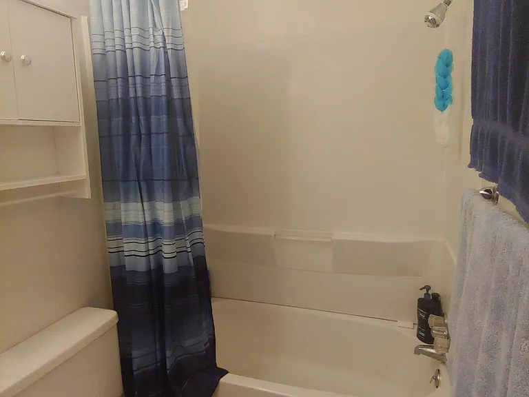 2100 Jefferson Park Ave #2 — Photo 6