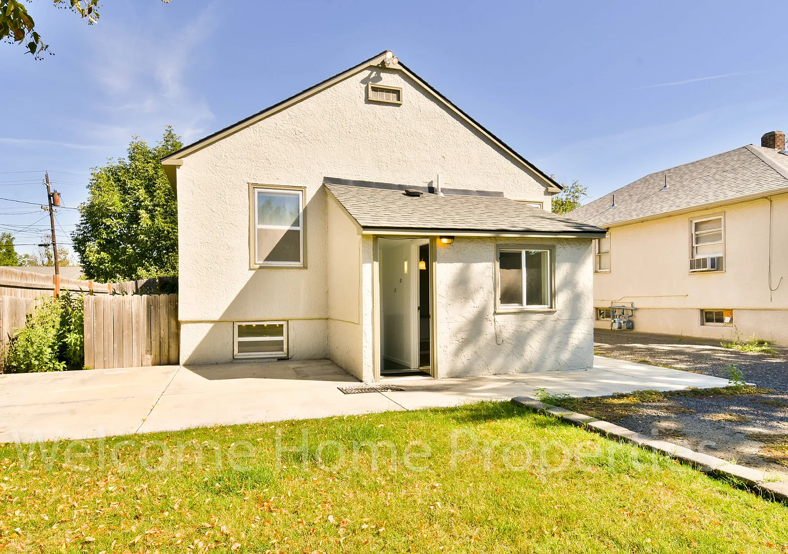 316 SE 4th St — Photo 1