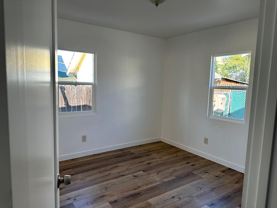 1st image of 2805 Estara Ave