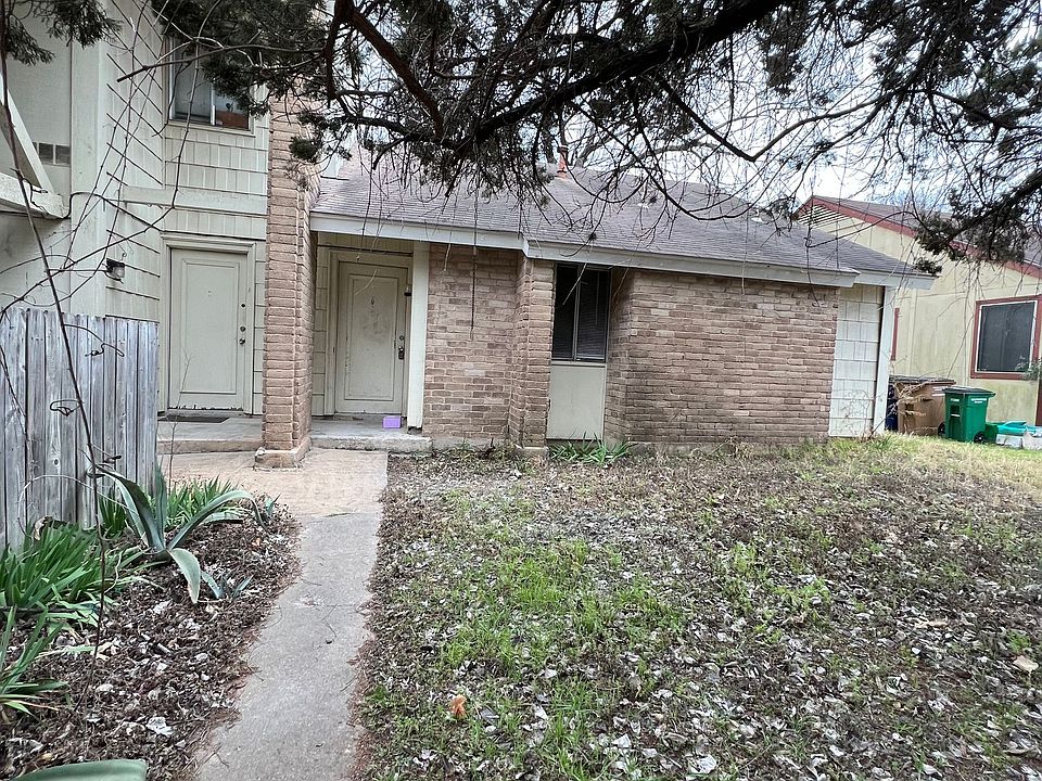 1st image of 6715 Woodhue Dr #B