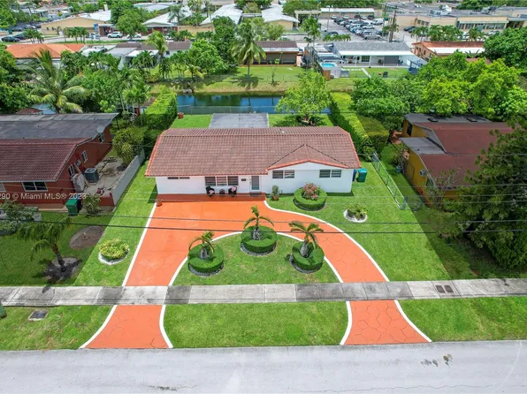 4601 SW 104th Ct, Miami, FL 33165