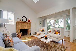 4th image of 404 Elmwood Dr