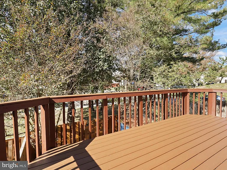 6502 Coachleigh Way — Photo 27