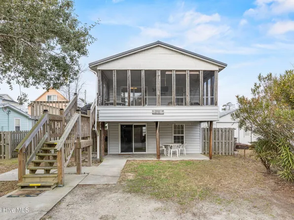 1116 Bowfin Lane, Carolina Beach, NC 28428