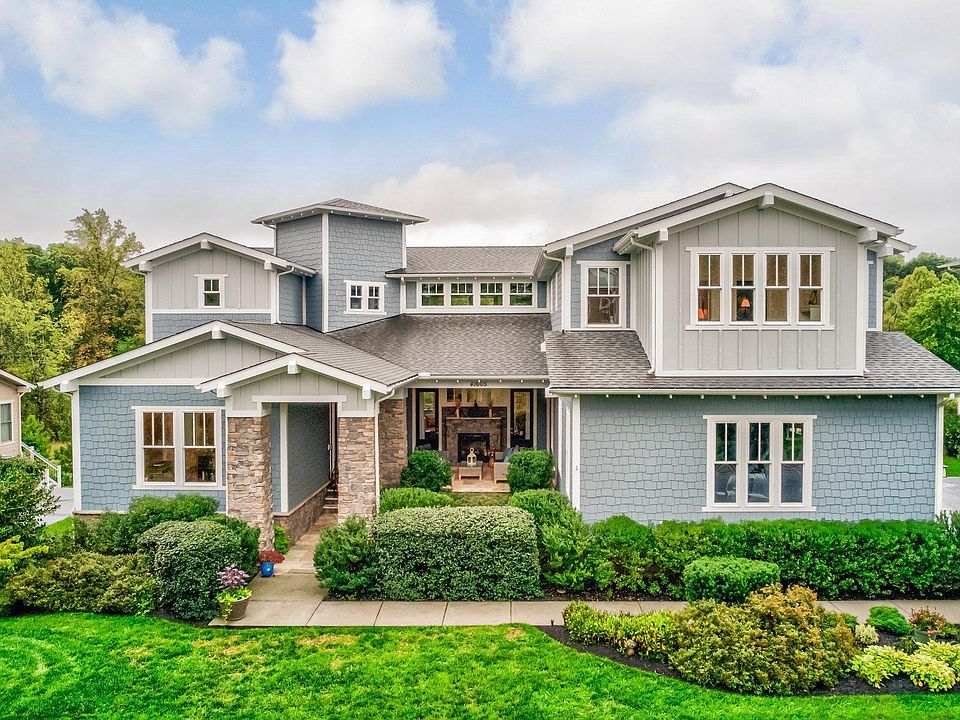 1st image of 41605 White Yarrow Ct