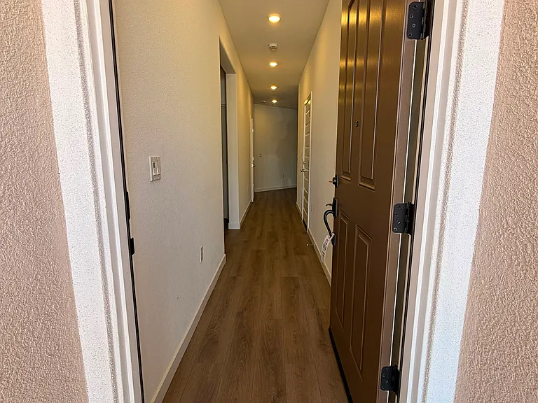 12778 Ironbow Way — Photo 3