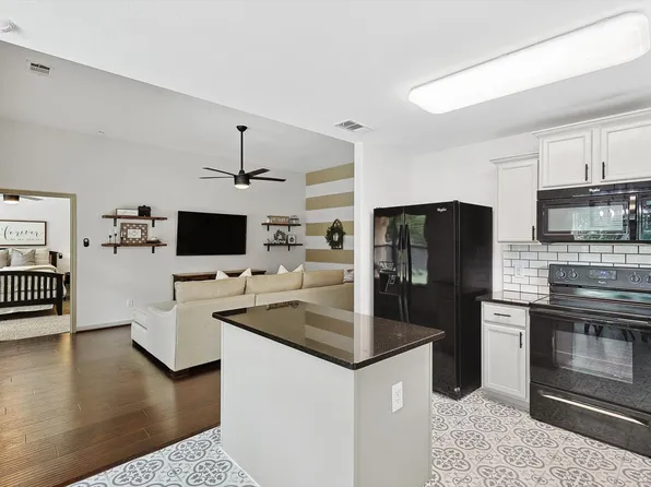 12605 Forest Lawn Rd, Rhome, TX 76078