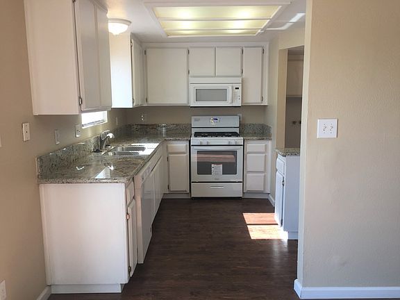 5th image of 2663 Sunny Ln APT B