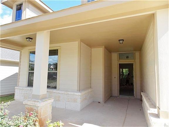 3rd image of 1760 Canyon Lake Creek Dr