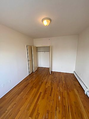 5th image of 37-21 32nd St #5