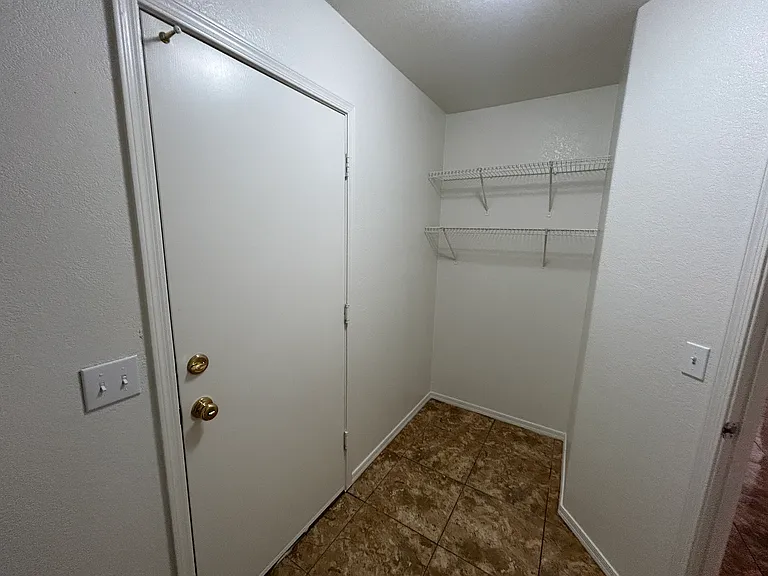 7399 W Solano Dr S — Photo 26