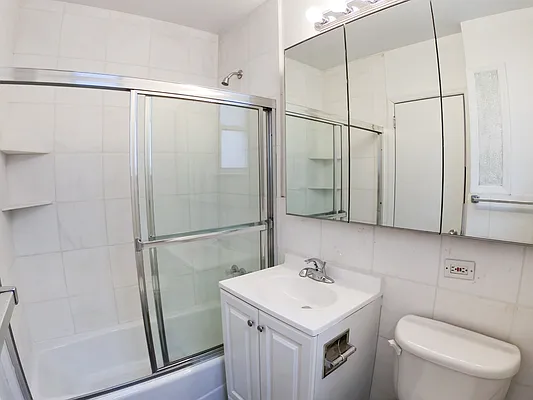 Rented by Urban Real Estate Inc | media 9