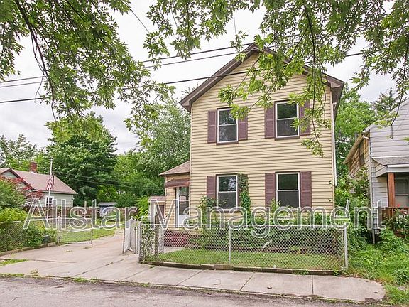 2nd image of 4091 E 81st St #Up