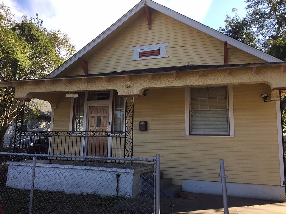 1st image of 2121 Mandeville St