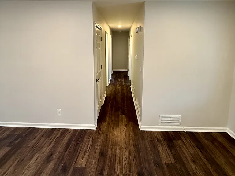 821 White Stag Ln — Photo 13