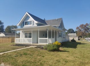 628 S A St, Elwood, IN 46036