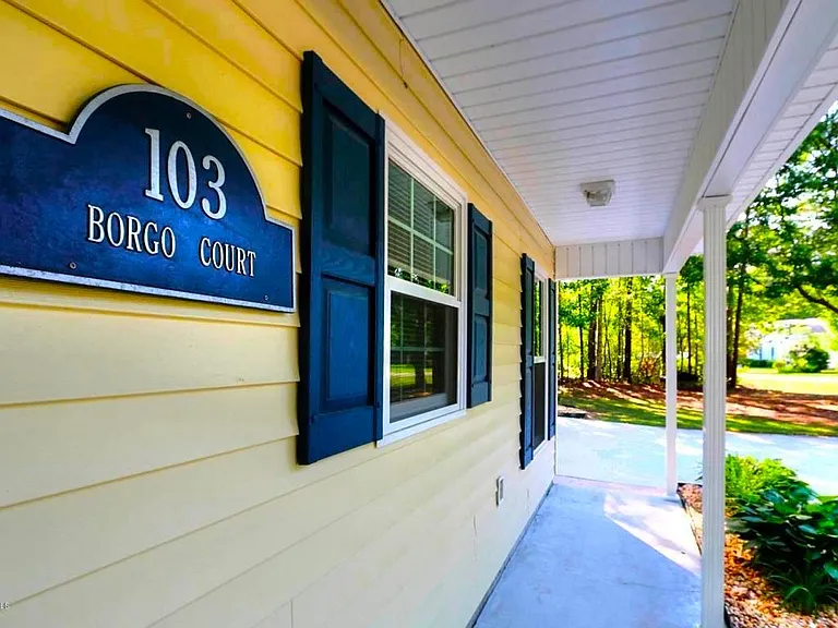 103 Borgo Ct — Photo 3