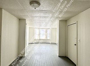 5 Hill St APT 1, Troy, NY 12180